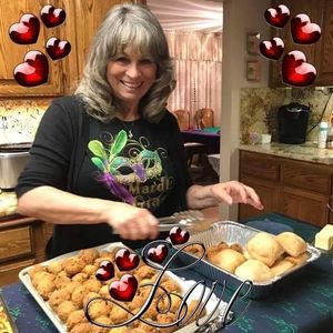 Meet your Posher, Lynette